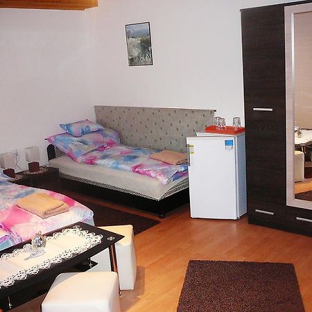 Szerencsecsillag Vendeghaz Hotel Kiskoros Buitenkant foto