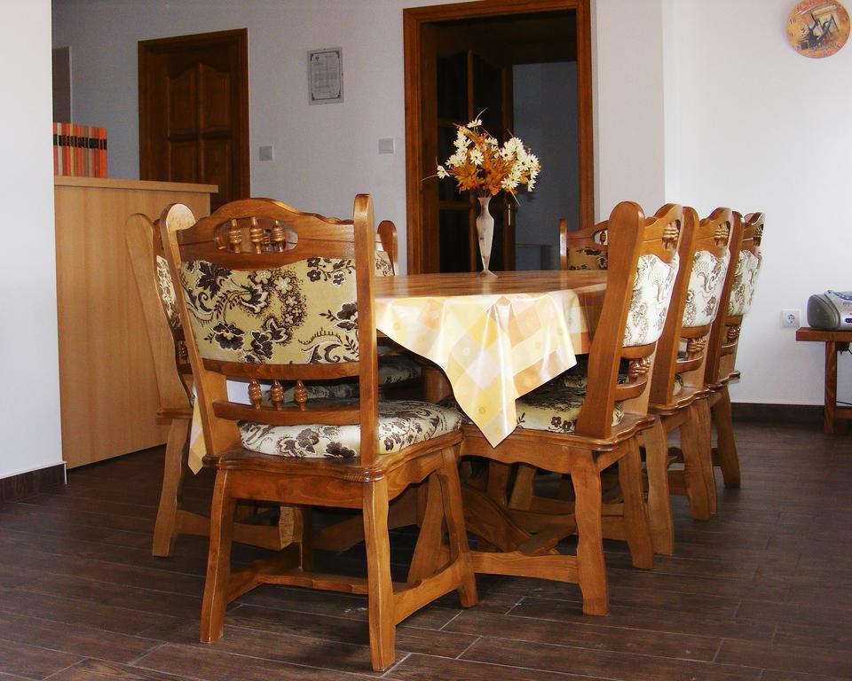 Szerencsecsillag Vendeghaz Hotel Kiskoros Buitenkant foto
