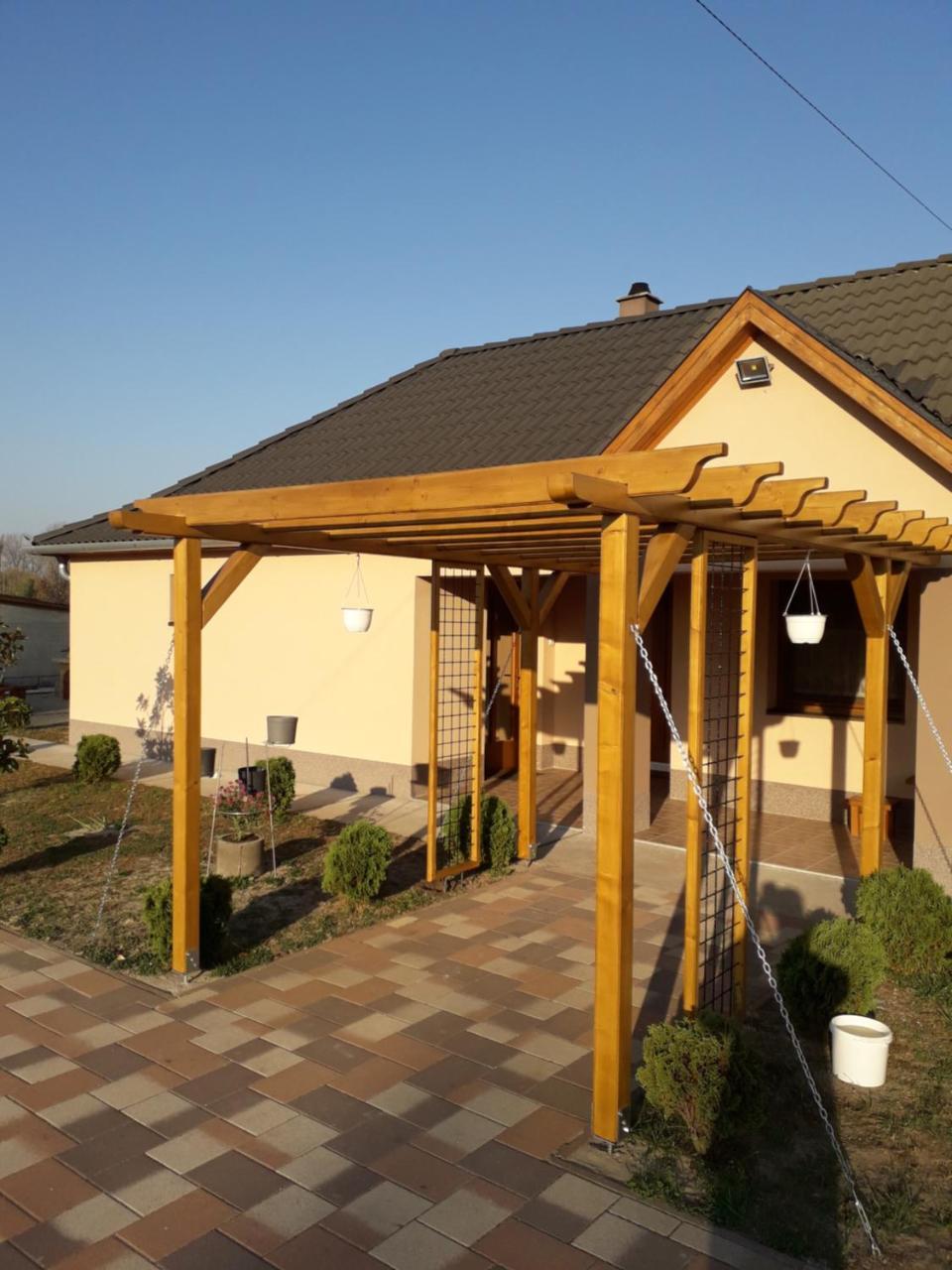 Szerencsecsillag Vendeghaz Hotel Kiskoros Buitenkant foto